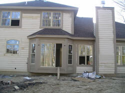 20070402house11.JPG (85184 bytes)